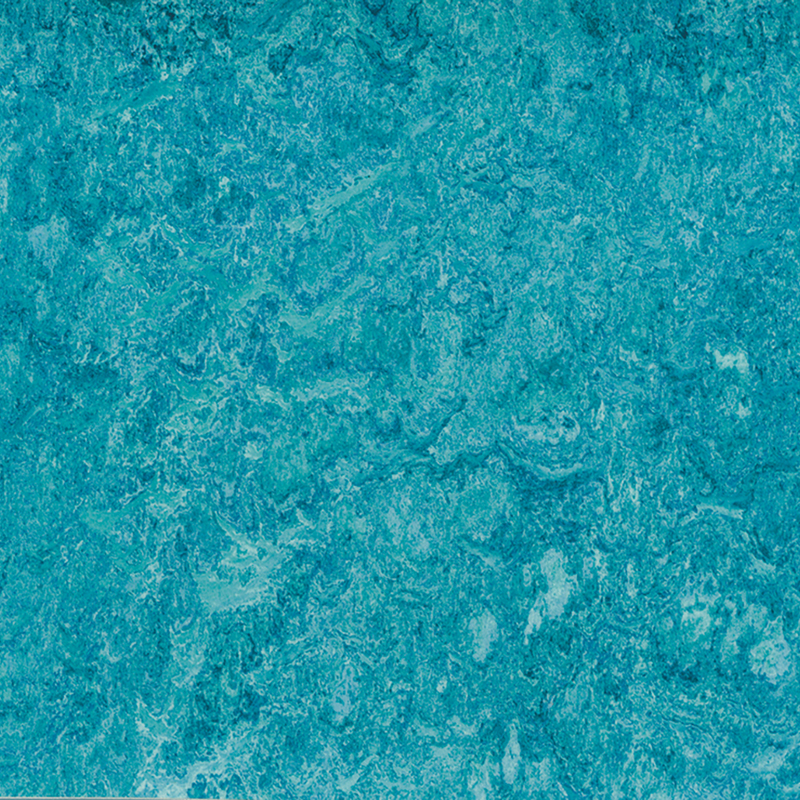 Pletbestandighed og billige heterogene gulve